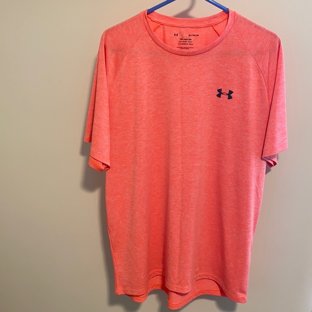 Under Armour tech tee
